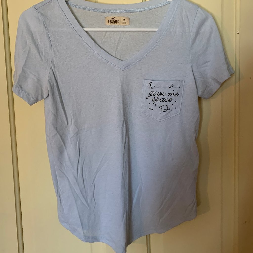 Hollister star pocket t-shirt